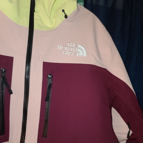 The North Face Jacket - Picture 5 of 17